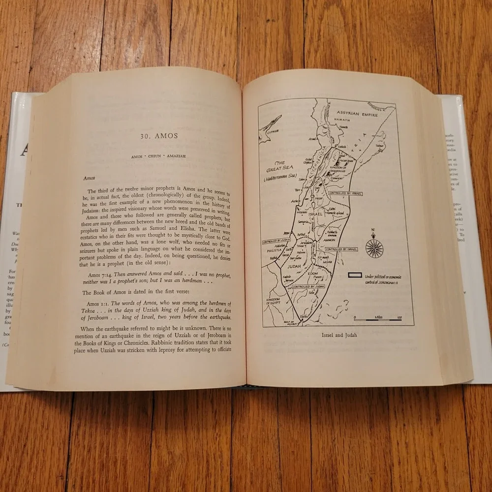 Wings Books isaac asimov